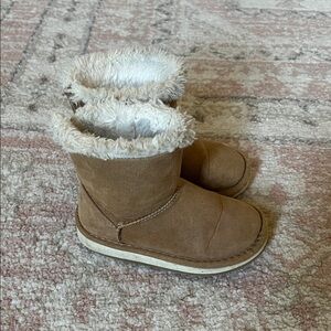 Toddler girls Ugg style boots